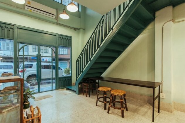 A Local Something Hostel - Photo3