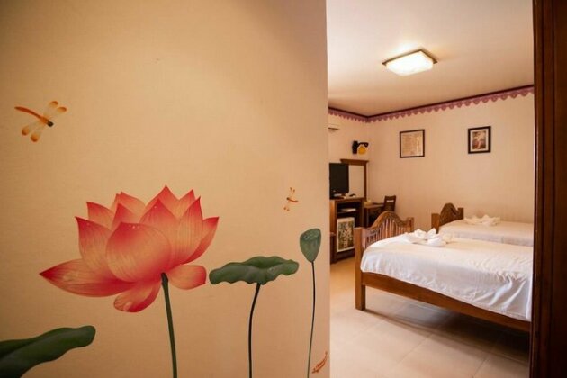 Ban Ao Thong - Photo5