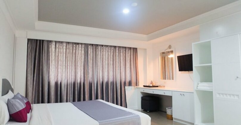 Budget Hotel By Rua Rasada - Photo5