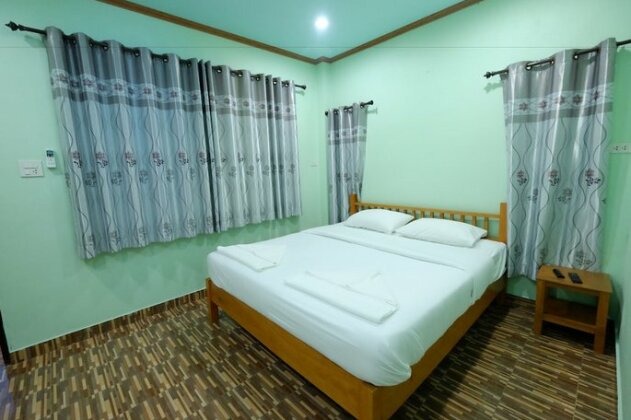Pum and Plam Resort - Photo3