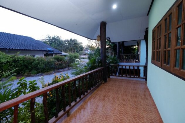 Pum and Plam Resort - Photo5