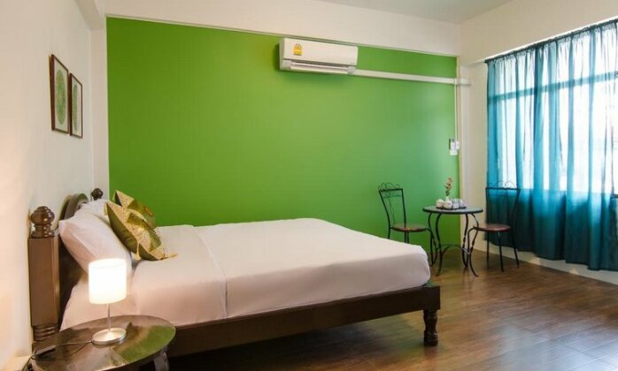 Sleeper House - Photo3