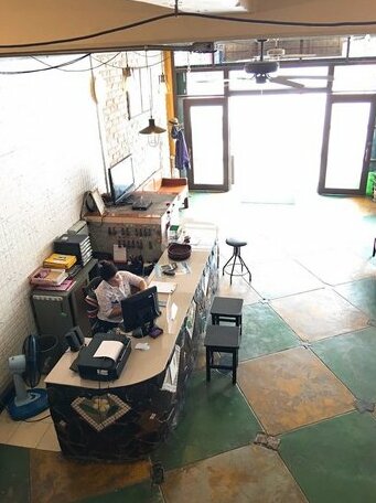 Sritrang Hotel - Photo4