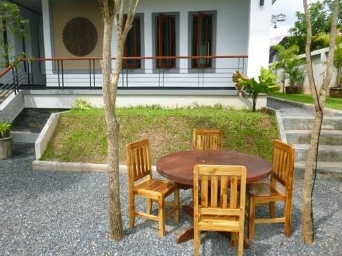 Tang House Bed and Breakfast - Photo3