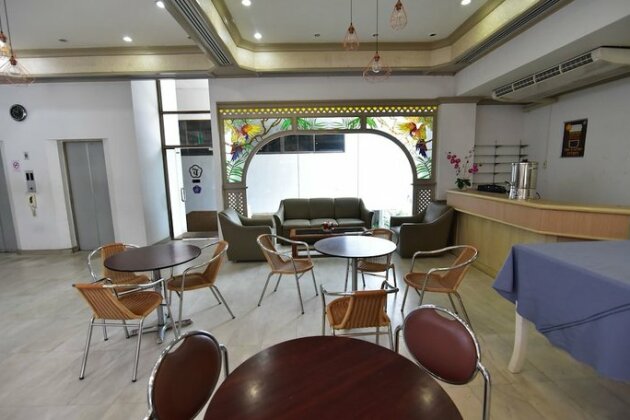 Thumrin Hotel - Photo4