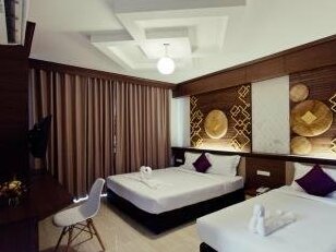 De' Proud Hotel - Photo4
