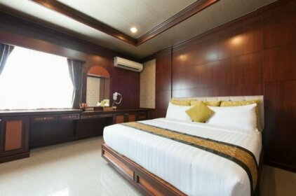 Nartsiri Residence and Hotel