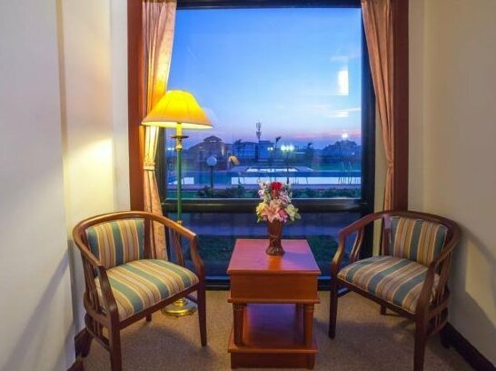 Nevada Convention Hotel - Photo5
