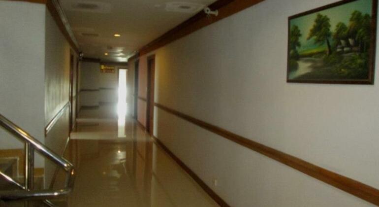 Nevada Inn Hotel - Photo2