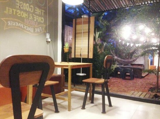 The Goose Cafe & Hostel - Photo3