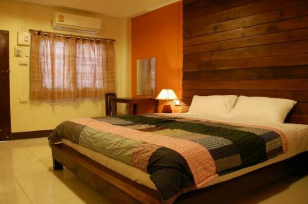 The Outside Inn Ubon Ratchathani - Photo3