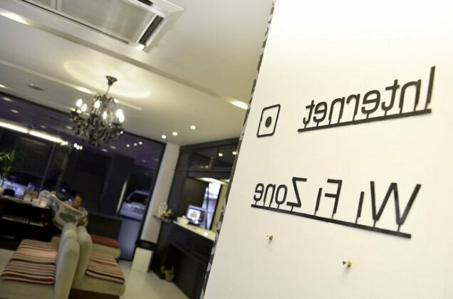 The Ratchathani Hotel - Photo4