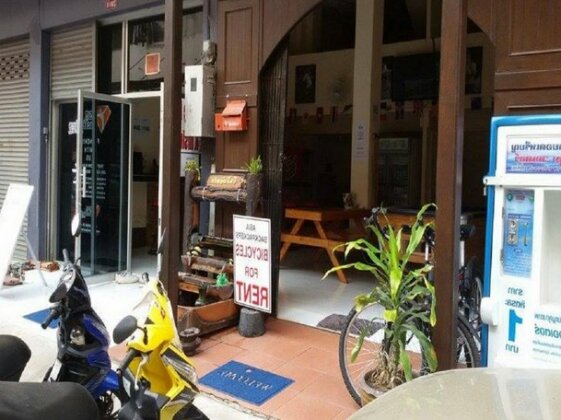 Asia Backpackers Udon - Photo2