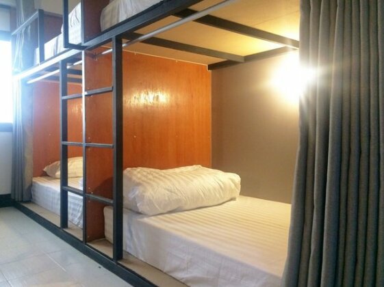 BE BACK Hostel Udonthani - Photo2