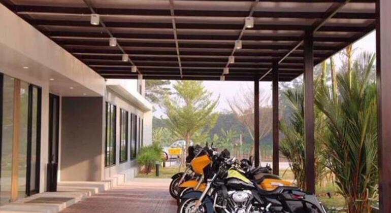 Dee Dee Place Hotel - Photo3
