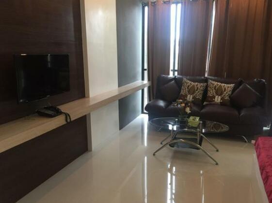 I View Cafe & Resort - Photo2