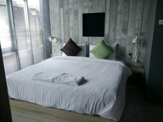 Kin Lom Chom View - Photo2