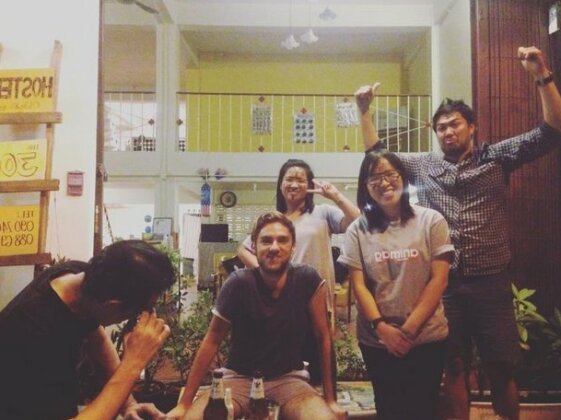 Oldie and Sleepy Hostel - Photo4