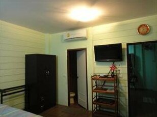 Ruen Anong Homestay - Photo4