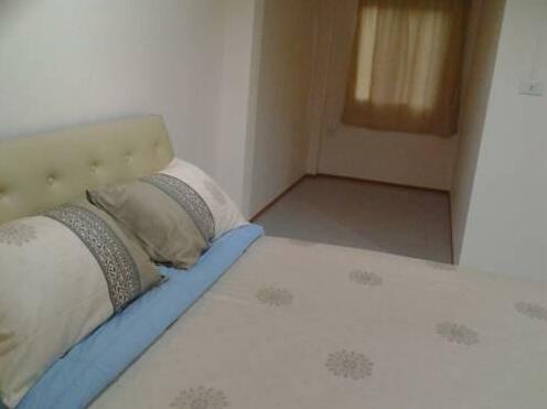 Sharples Apartments Udon Thani - Photo5