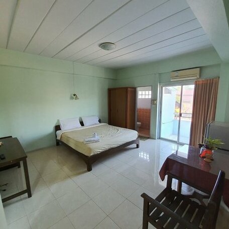 Sunshine Place - Photo2