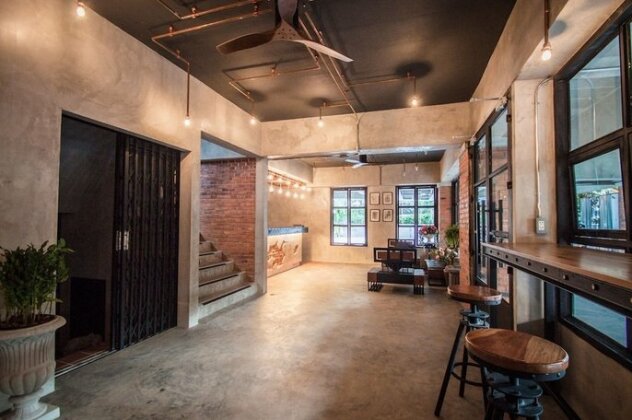 The Old Inn Udon Thani - Photo3