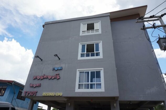 The Riverfront Place - Photo2