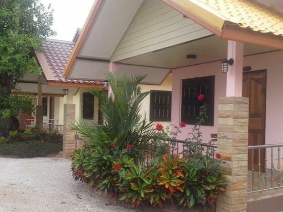 Patchareeporn Resort - Photo2