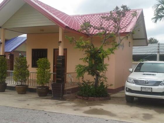 Patchareeporn Resort - Photo4