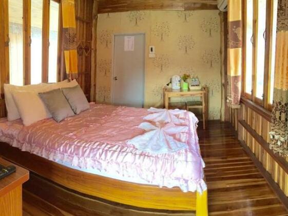 Srithong Resort - Photo2
