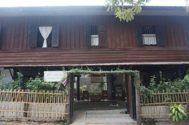 IAmWarin mini Hostel