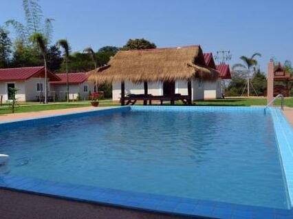 Moon River Resort - Photo2