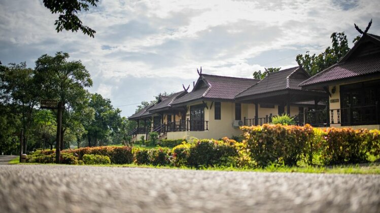 Inthanon Riverside Resort - Photo5