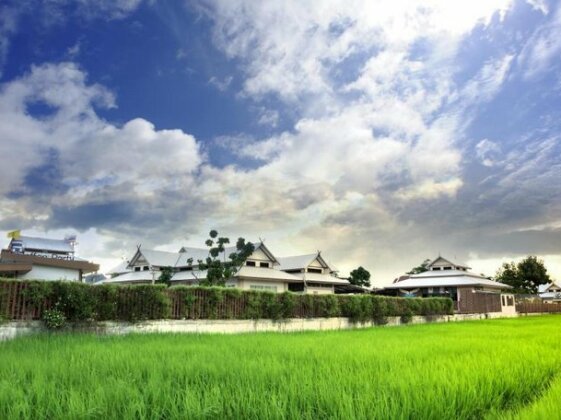 Montharntham Resort Ruknailuang - Photo3