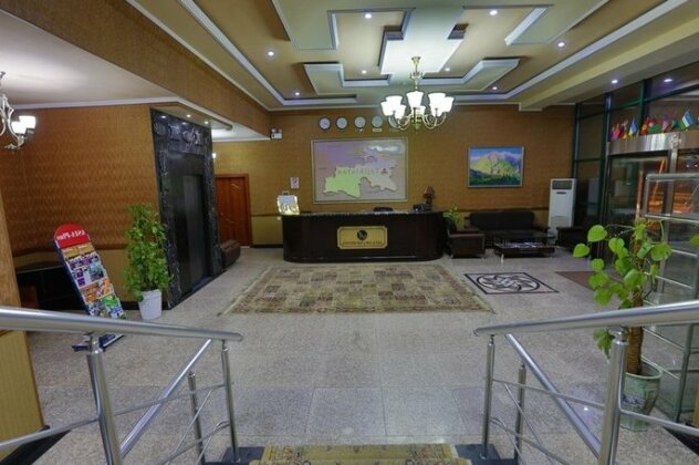 Photo 3
