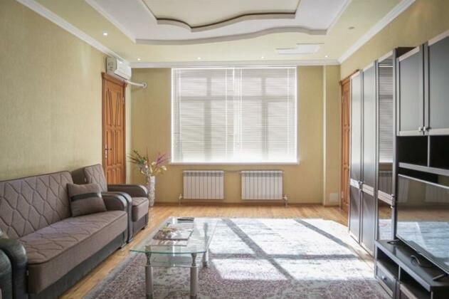 Diloroms City Center Apartments - Photo2