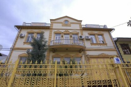 Yellow Hostel Dushanbe