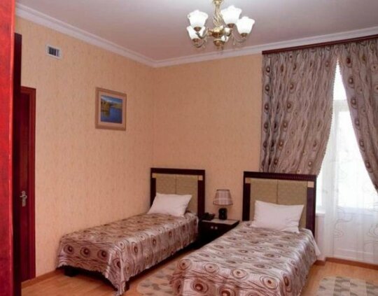 Bahoriston Hotel - Photo5