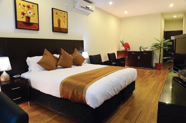Timor Plaza Hotel & Apartments - Photo4
