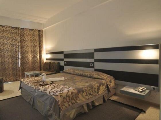 Chiraz Thalasso Hotel - Photo3