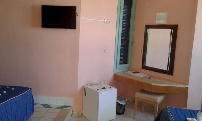 Ruspina Hotel and Spa - Photo5