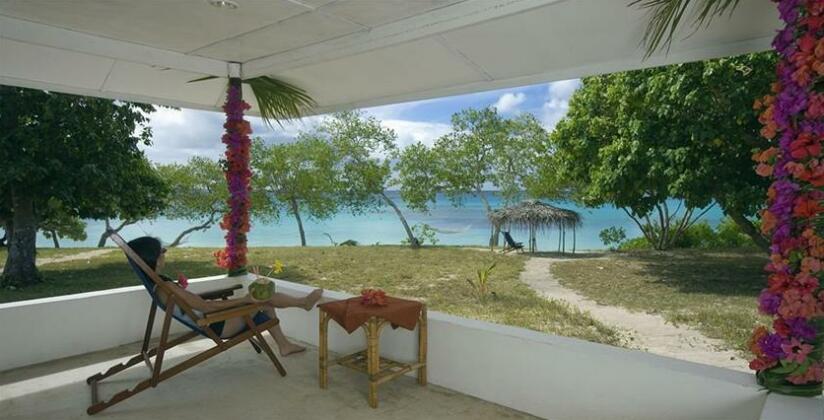 Sandy Beach Resort Lotofoa - Photo4