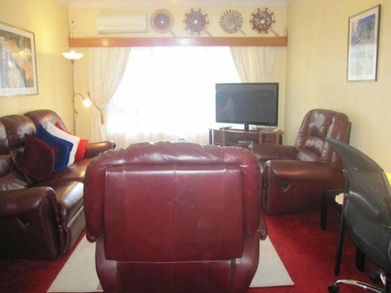 Captain Cook Apartments - Photo2