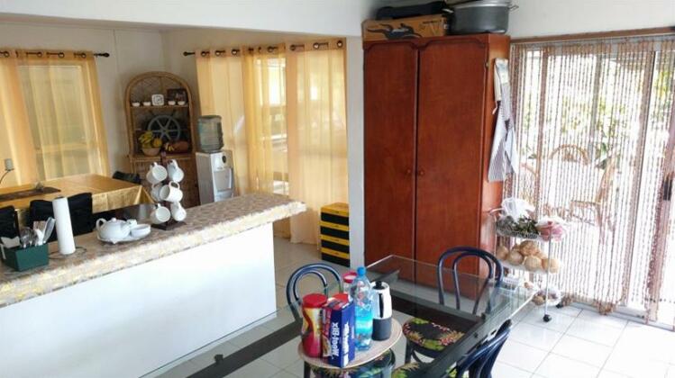 Jula's BnB - Photo3