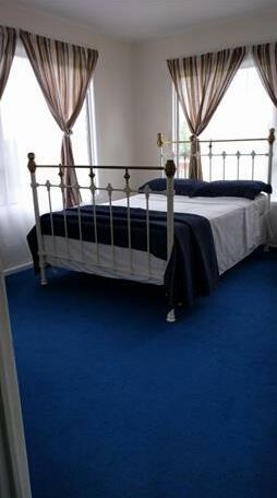 Jula's BnB - Photo5