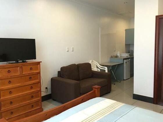 Tungi Colonnade Hotel - Photo4