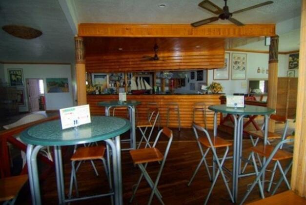 Waterfront Lodge - Photo4