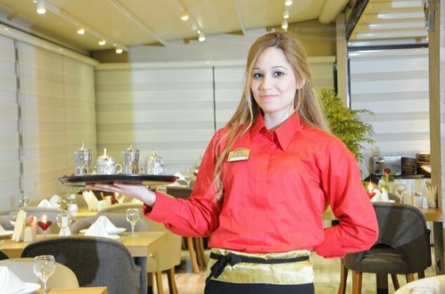 Golden Deluxe Hotel - Photo3