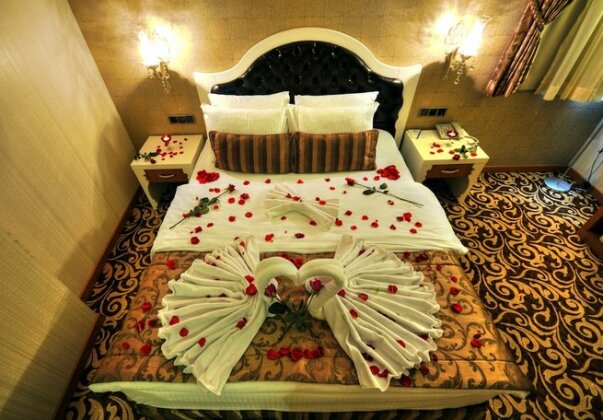 Golden Deluxe Hotel - Photo5