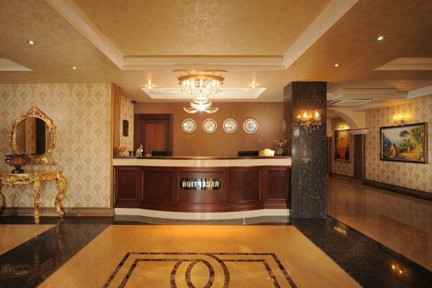 Golden Lake Hotel Adana - Photo2